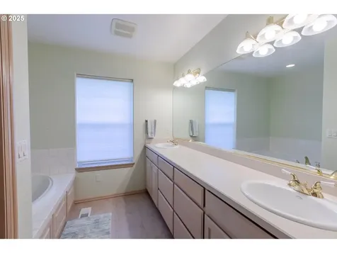 1255 Jeffrey Drive Seaside OR 97138