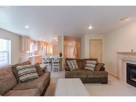 1255 Jeffrey Drive Seaside OR 97138