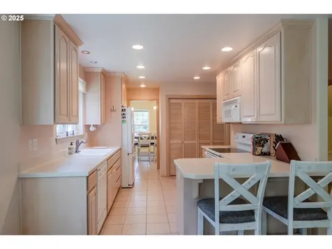 1255 Jeffrey Drive Seaside OR 97138
