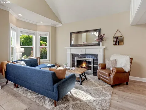 1312 Ann Court West Linn OR 97068