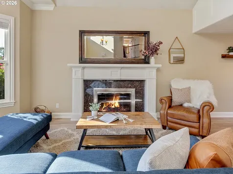 1312 Ann Court West Linn OR 97068