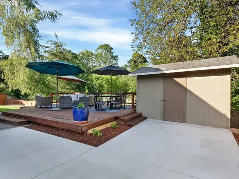 1312 Ann Court West Linn OR 97068