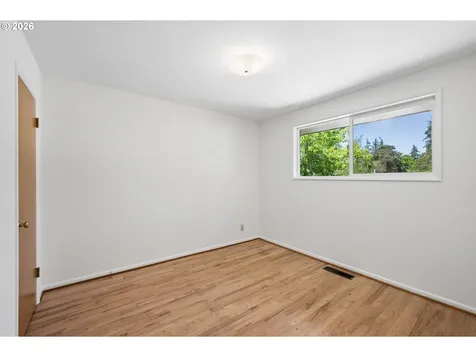 1885 SW Huntington Avenue Portland OR 97225