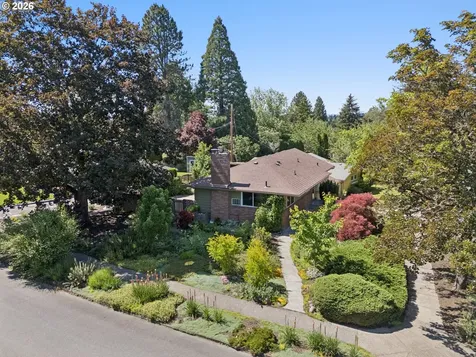 1885 SW Huntington Avenue Portland OR 97225