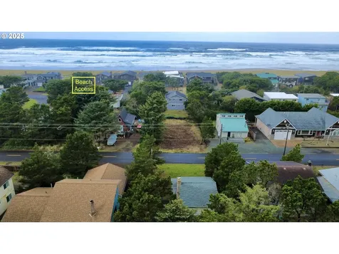 Blk 8 Lot 21 Nedonna Avenue Rockaway Beach OR 97136