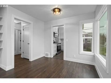 3355 NE 83rd Avenue Portland OR 97220