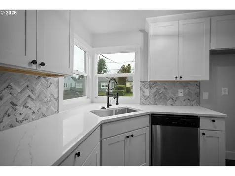 3355 NE 83rd Avenue Portland OR 97220