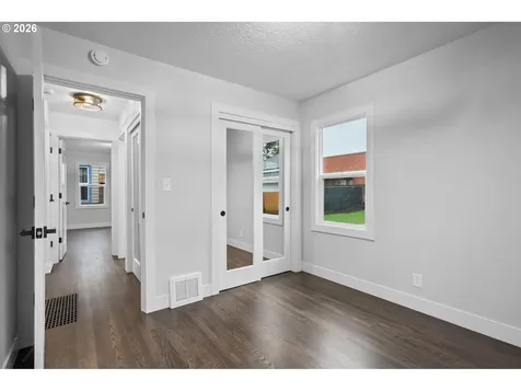 3355 NE 83rd Avenue Portland OR 97220