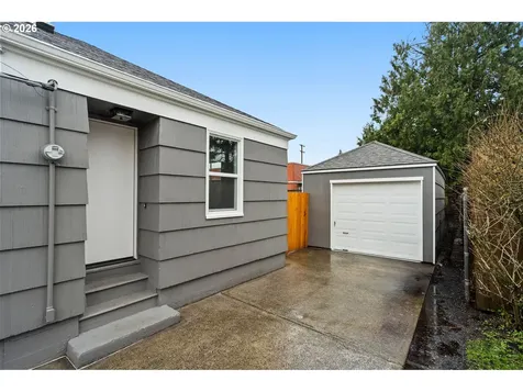 3355 NE 83rd Avenue Portland OR 97220
