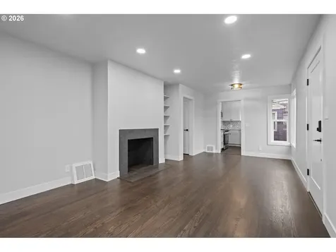 3355 NE 83rd Avenue Portland OR 97220