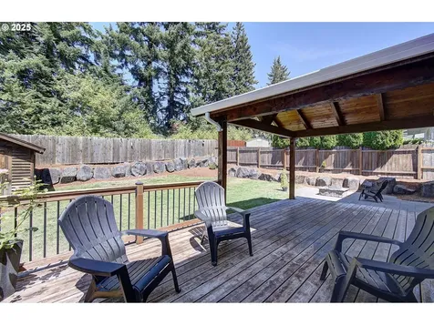 1816 N 9th Way Ridgefield WA 98642