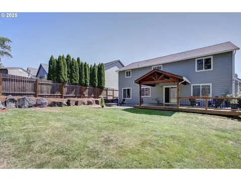 1816 N 9th Way Ridgefield WA 98642