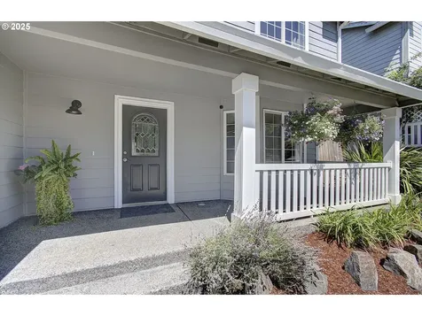 1816 N 9th Way Ridgefield WA 98642