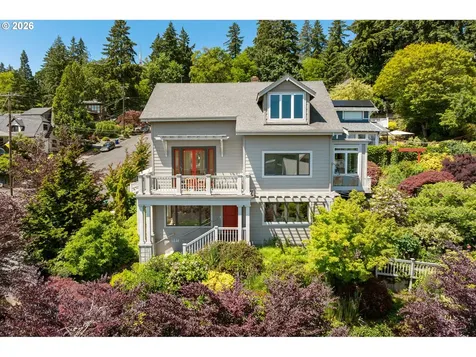 4241 SW Condor Avenue Portland OR 97239
