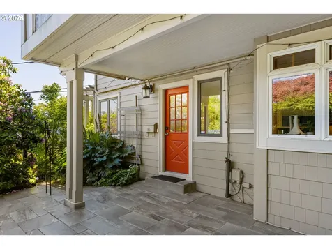 4241 SW Condor Avenue Portland OR 97239