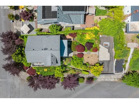 4241 SW Condor Avenue Portland OR 97239