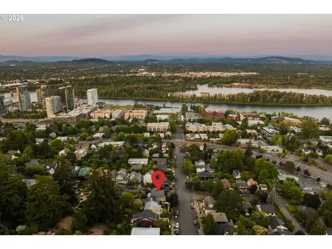 4241 SW Condor Avenue Portland OR 97239