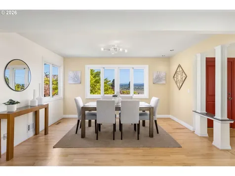 4241 SW Condor Avenue Portland OR 97239