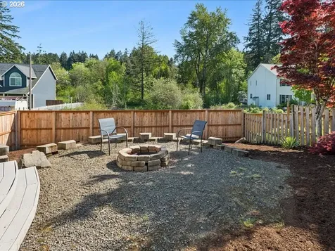 7889 SW 172nd Place Beaverton OR 97007