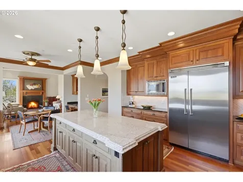 2107 SW Market Street Drive Portland OR 97201