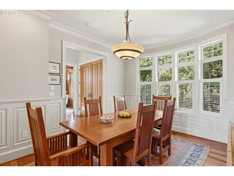2107 SW Market Street Drive Portland OR 97201