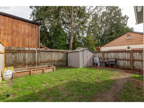 1022 3rd Avenue SW Castle Rock WA 98611