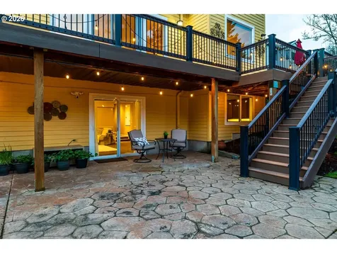 1320 NW Park Ridge Lane Portland OR 97229