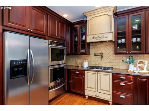 1320 NW Park Ridge Lane Portland OR 97229