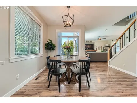607 E Kennedy Court Carlton OR 97111