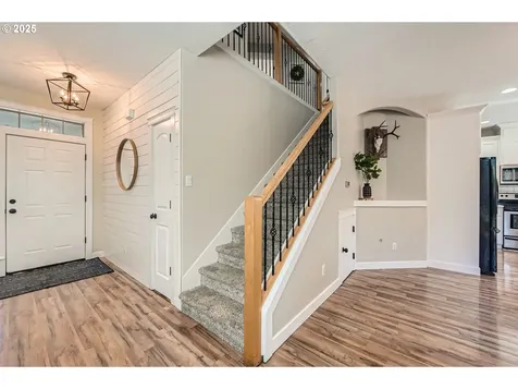 607 E Kennedy Court Carlton OR 97111
