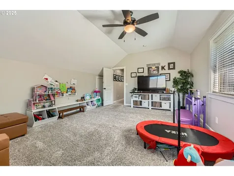 607 E Kennedy Court Carlton OR 97111