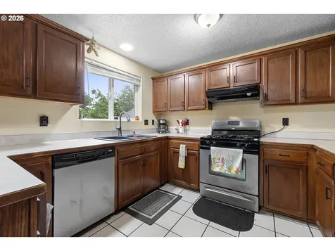 3621 SW 24th Terrace Gresham OR 97080