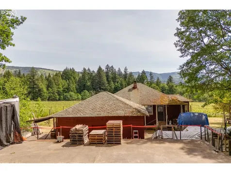 391 Newell Road Underwood WA 98651