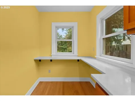 7634 N Albina Avenue Portland OR 97217