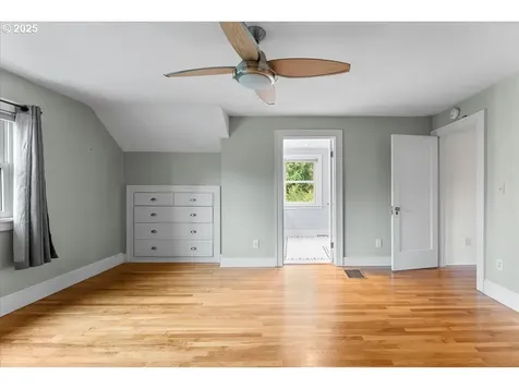 7634 N Albina Avenue Portland OR 97217