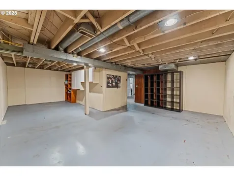 7634 N Albina Avenue Portland OR 97217