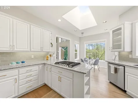 2411 NW Birkendene Street Portland OR 97229