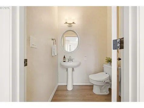 2411 NW Birkendene Street Portland OR 97229