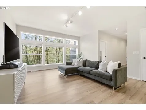 2411 NW Birkendene Street Portland OR 97229