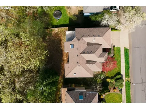 2411 NW Birkendene Street Portland OR 97229