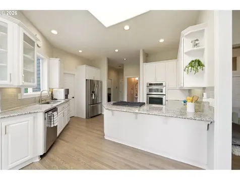 2411 NW Birkendene Street Portland OR 97229