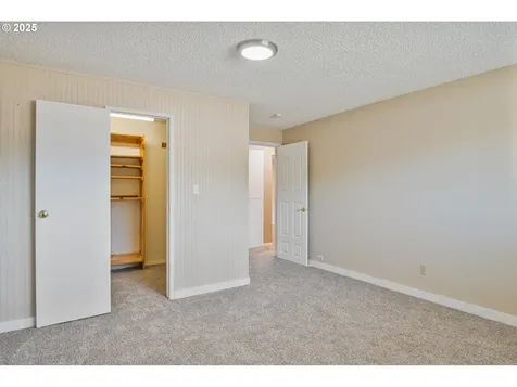 3818 Cottonwood Street Longview WA 98632