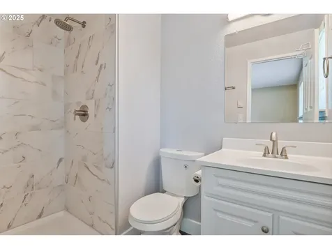 3818 Cottonwood Street Longview WA 98632