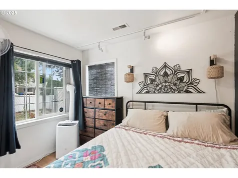 401 NE 157th Avenue Portland OR 97230