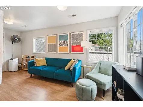 401 NE 157th Avenue Portland OR 97230