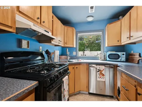 401 NE 157th Avenue Portland OR 97230