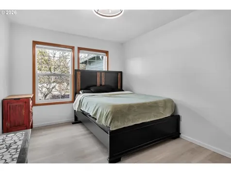 1420 NE Hoffman Drive Mcminnville OR 97128