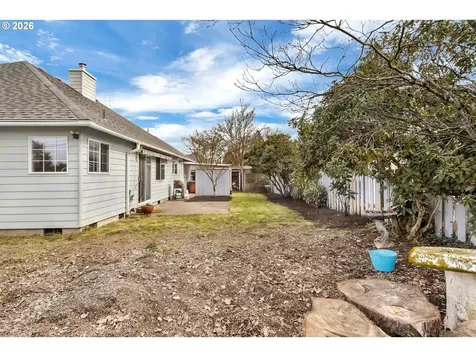 1420 NE Hoffman Drive Mcminnville OR 97128