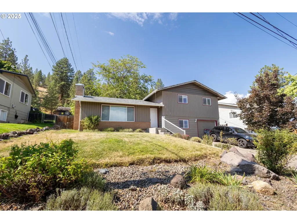 108 Walnut Street La Grande OR 97850