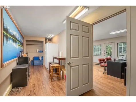 1471 Burns Street West Linn OR 97068